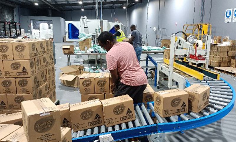 12道双小卷全自动湿巾生产线