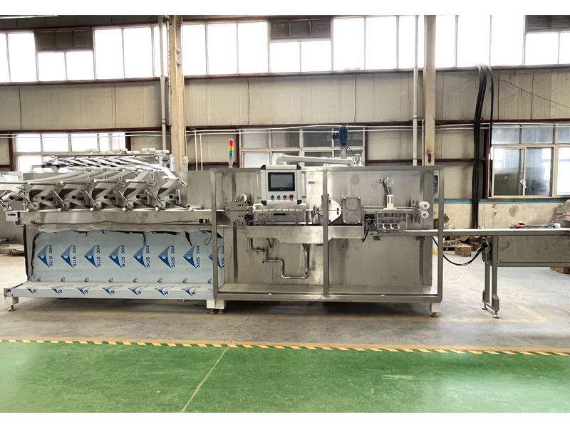 6道半自动湿巾设备