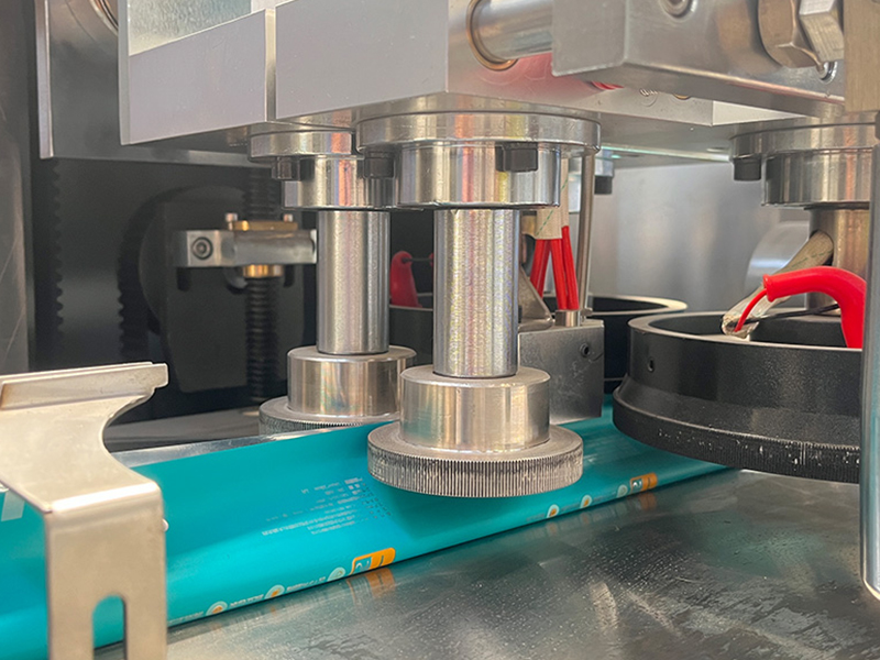 单片装湿巾机 单片装湿巾机